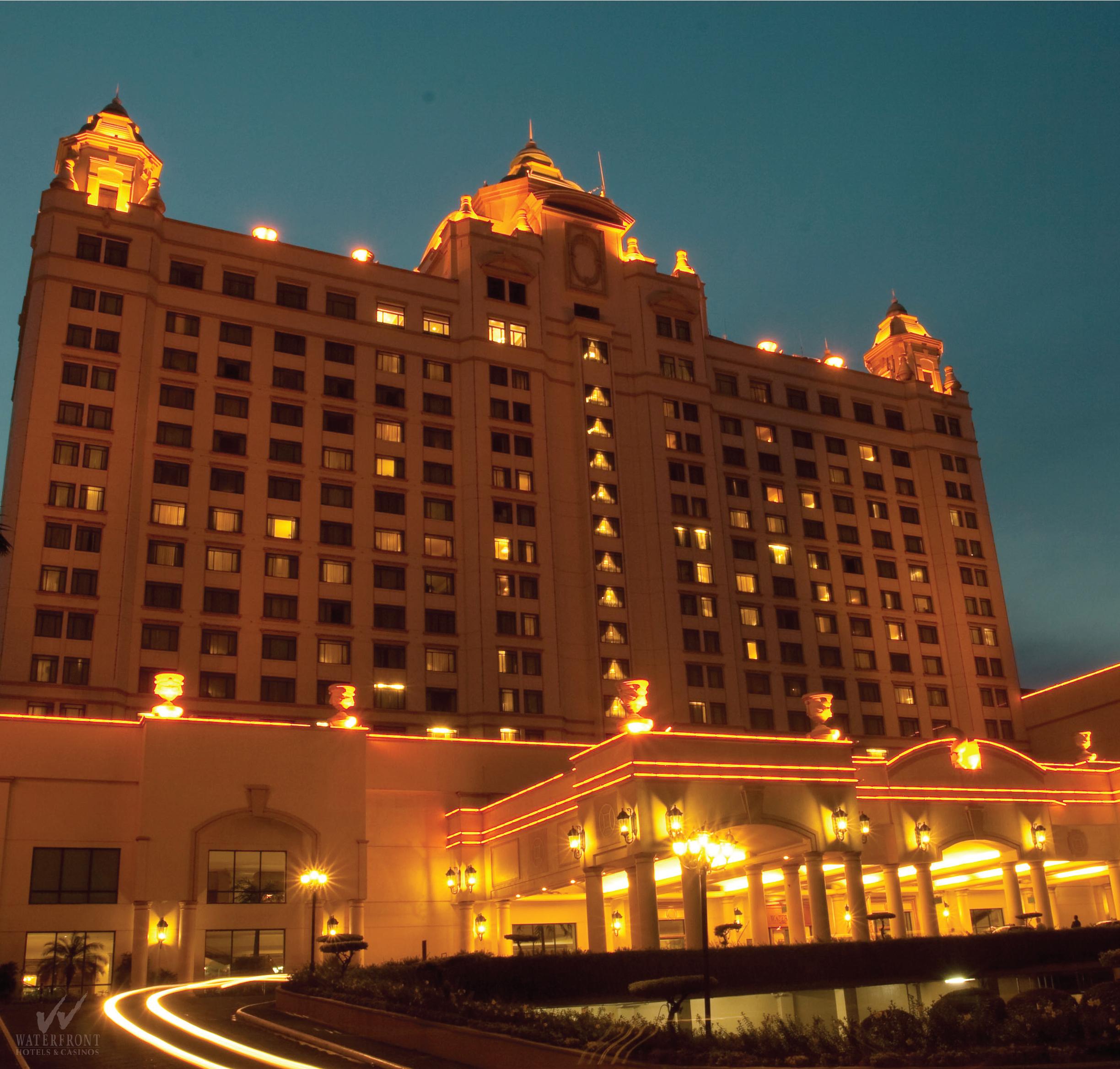 Waterfront Cebu City Hotel & Casino Extérieur photo